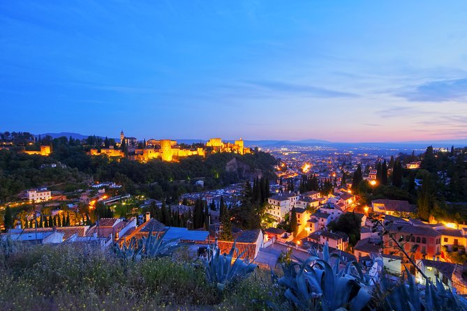 Albaicin and Sacromonte Private Tour - Meeting point, route rhythm, and what the “2 to 3 hours” means