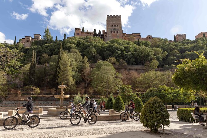 Albaicin & Sacramonte Electric Bike Tour in Granada - Why the e-bike tour works in Granada