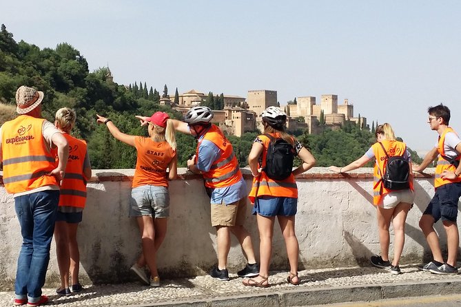 Albayzin and Sacromonte Electric Bike Tour in Granada - Electric E-Bikes Turn Albaycin and Sacromonte Into Real Distance