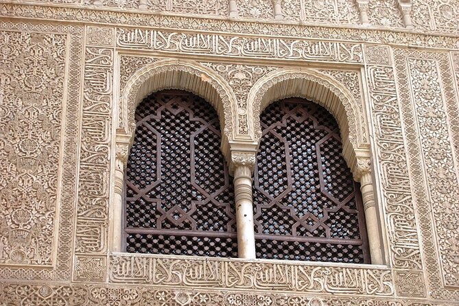Alhambra al Completo, nazaries palaces, generalife palace - Charles V’s Palace: the Renaissance contrast you can’t ignore