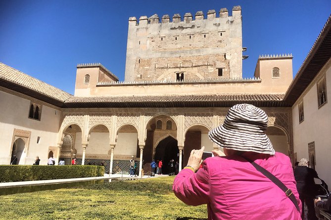 Alhambra and Nasrid Palaces Private Sensory Tour - Price and value: where your money goes