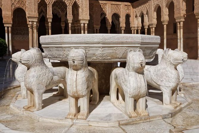 Alhambra Complete: Ticket Skip-the-Line Nasrid Palace and Generalife with Guide - Meeting point at Paseo de la Sabica, then straight into the site