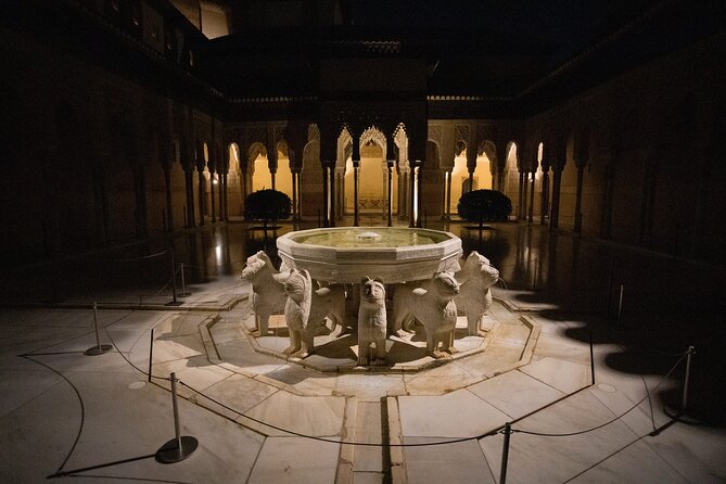 Alhambra Day or Night Private Tour - Meeting Point and Route Flow: Where You Start and How It Ends