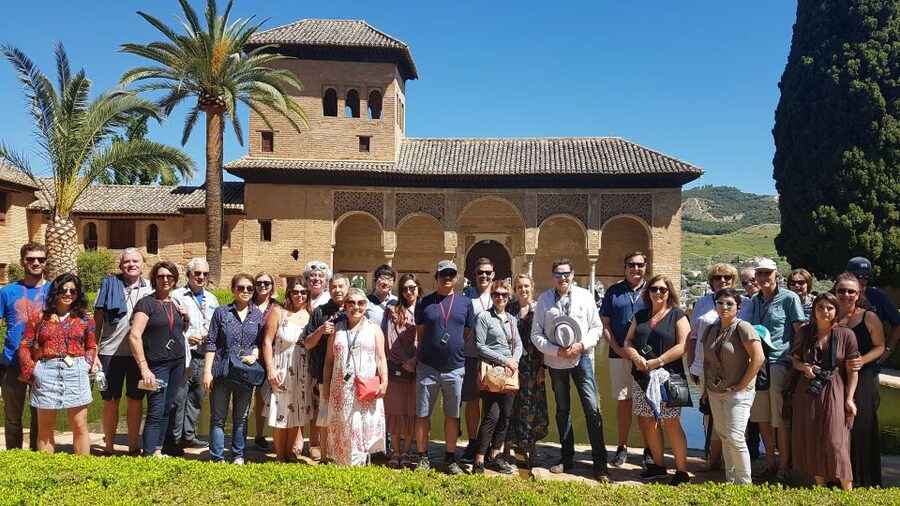 Alhambra: Generalife Gardens & Alcazaba Fast-Track Tour - Guide Quality: Storytelling and Pacing Make or Break It