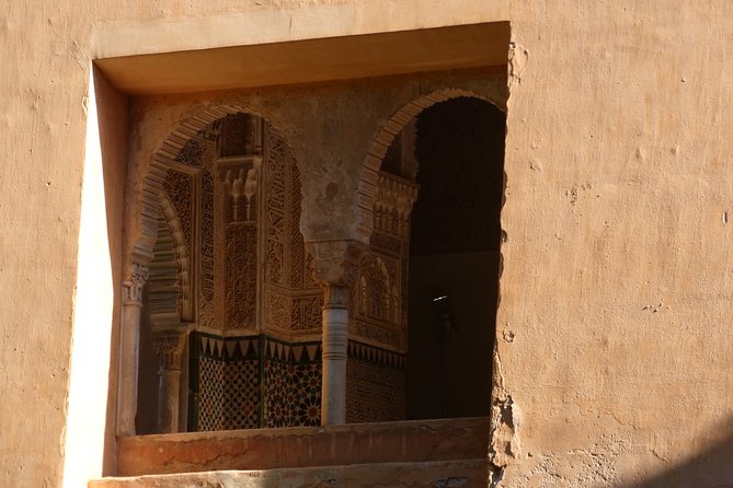 Alhambra & Generalife Skip the Line Premium Tour including Nasrid Palaces - How much is $83.44 really buying you?