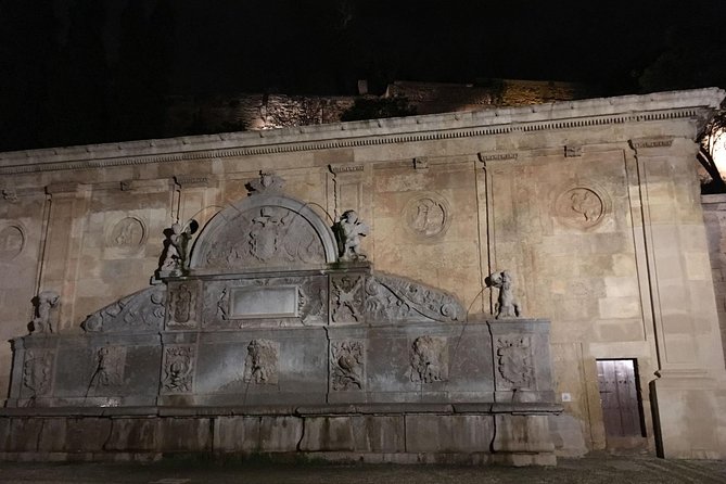 Alhambra Legend Tour - Carlos V and Plaza del Aljibe: The Story Anchor