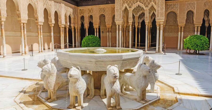 Alhambra & Nasrid Palace: Private Tour with Tickets - Why a 3-hour private Alhambra tour makes sense in Granada