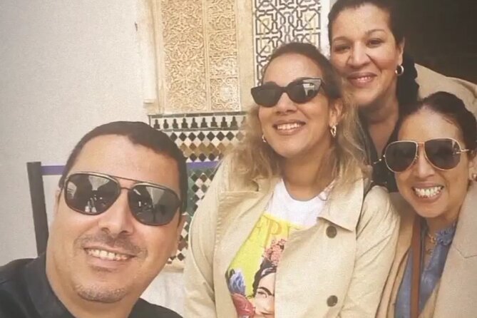Alhambra, Nasrid Palaces, Generalife & Alcazaba Private Tour - What to bring, wear, and watch for