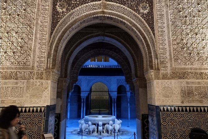 Alhambra: Night Visit to Nasrid Palaces - Price and value: $90.11 for the night circuit, plus what’s included
