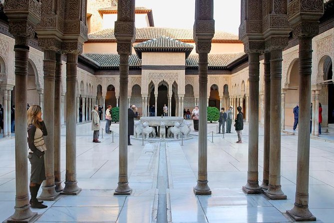 Alhambra Private/Small Group Tour & Nasrid Palaces Skip the Line - Why this skip-the-line Alhambra tour feels like a smart move