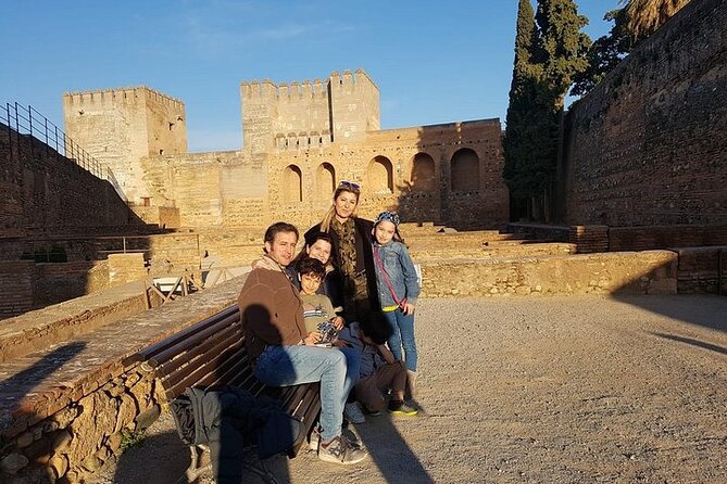 Alhambra : Private Tour for Families - The 3-hour rhythm: timing and how to avoid burnout