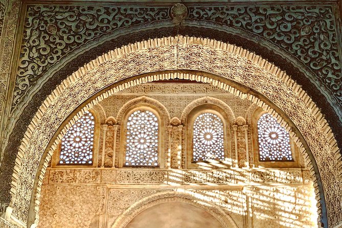 Alhambra Private Tour with Skip-the-line-tickets - Palace of Carlos V: a Renaissance contrast built into the Alhambra