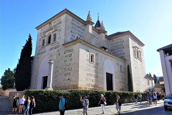 Alhambra private walking tour - Why this Alhambra private walking tour feels easier