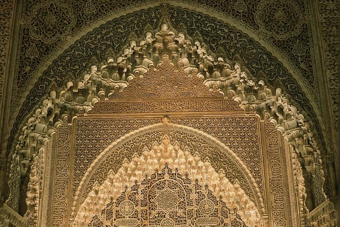 Alhambra Skip-the-line Private Tour including Nasrid Palaces - What makes this tour a good value at $338.76 per person