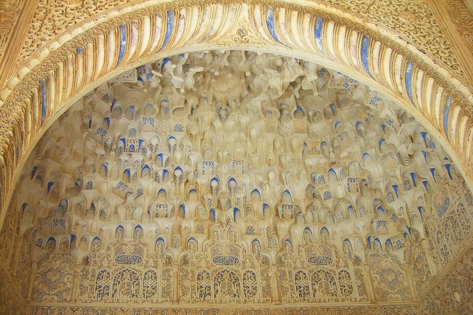 Alhambra: Skip-the-Line to Nasrid Palaces & Generalife - Should you book this Alhambra skip-the-line tour?