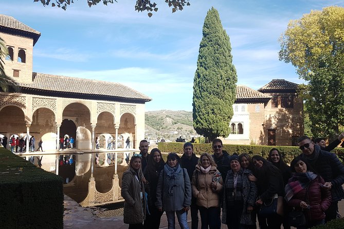 Alhambra Tour :Generalife Gardens ,Palaces and towers.Skiptheline - Who this Alhambra tour suits best (and who might need a different plan)
