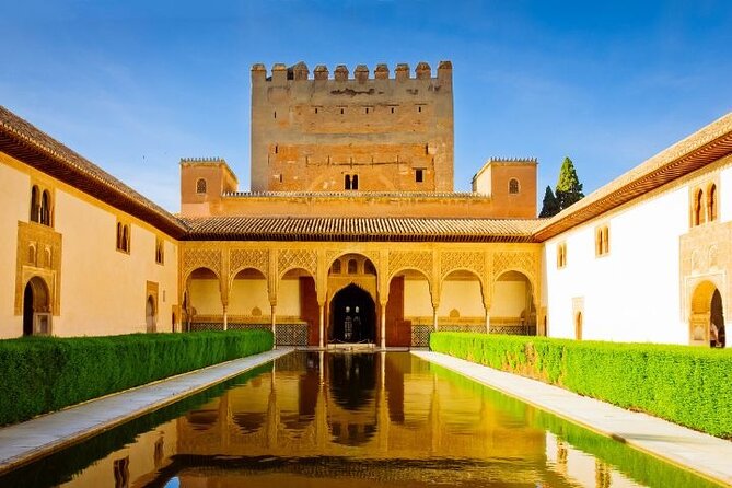 Alhambra: tour with Nasrid Palaces. Admission not included - Palace of Carlos V: a 16th-century pause inside the Alhambra world