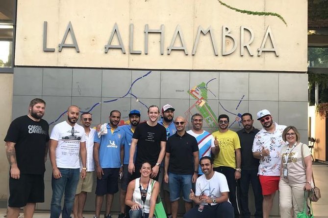 Alhambra Tour with Nasrid Palaces : Join a Group. Skip the line. - Generalife Gardens: the palate cleanser you actually need