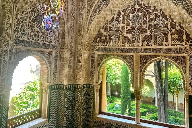 Arabic Private tour Alhambra (Not Included Ticket ) - Nasrid Palaces (about 1 hour 30 minutes): the heart of the story