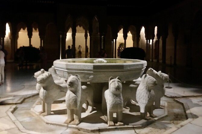 Arabic Private tour Alhambra (Not Included Ticket ) - Generalife (about 40 minutes): gardens with context