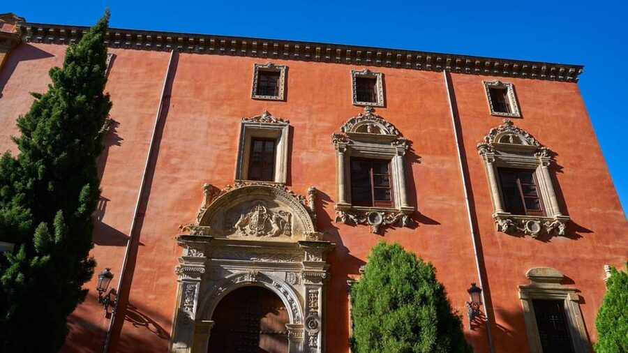 Best of Granada: Private Walking Tour with a Local - How long should you book, and what you’ll likely fit in