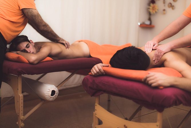 Couple Massage: 1 hour - MasVital in Granada, where couples get real privacy