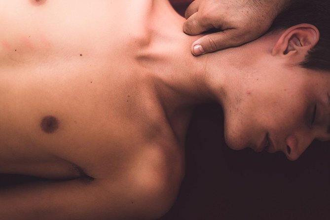 Custom Massage: 1 hour - Meeting point, route, and getting settled quickly