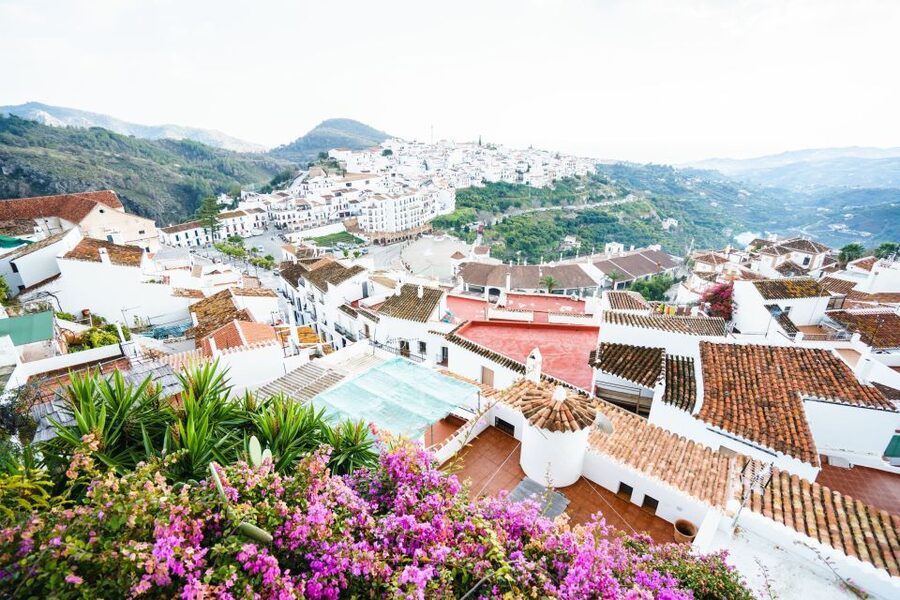 Day Tour to Frigiliana & Nerja from Granada - Should you book this Frigiliana and Nerja day trip from Granada?