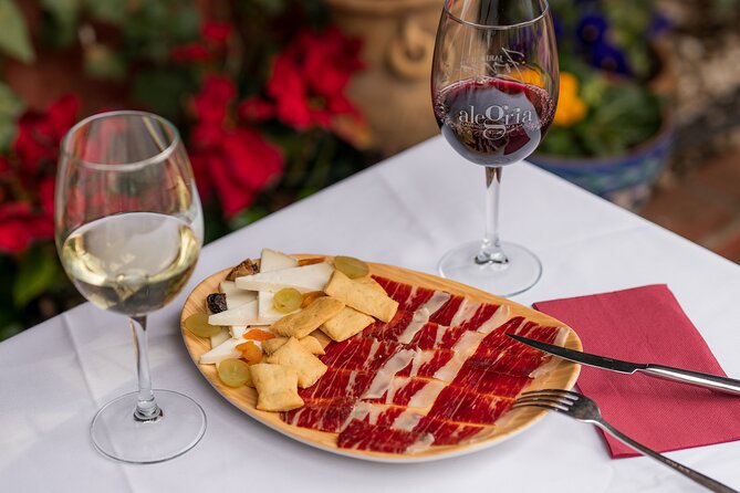 Dinner on a terrace in the Albayzin and a live flamenco show - Albaycín Terrace Setting at Jardines De Zoraya