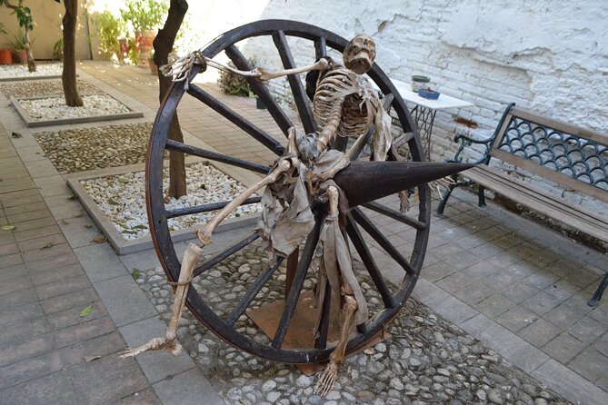 Exhibition Inquisition Instruments of Torture in Granada - Why the Palacio de los Olvidados is the right setting for this exhibit