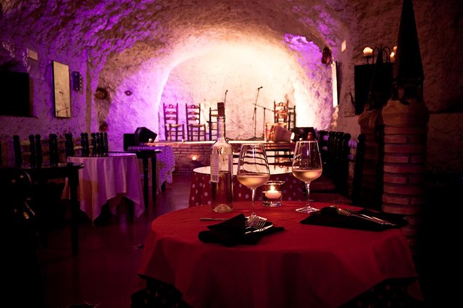 Flamenco Show in a Cave Restaurant in Granada - El Templo del Flamenco: what the cave setting really does