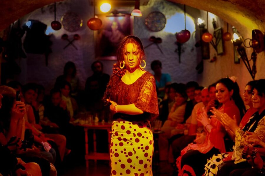 Flamenco Show: Zambra in Cuevas del Sacromonte - Key Things I’d Bet on Before You Go