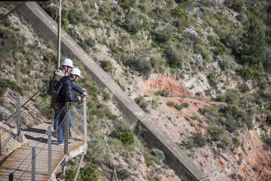 From Granada: Caminito Del Rey Day Trip - What the 7 km walk means for your legs and shoes