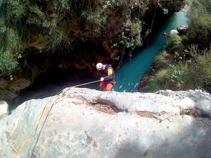 From Granada: Rio Verde Canyoning Tour - Rappels up to 15 meters, plus optional jumps