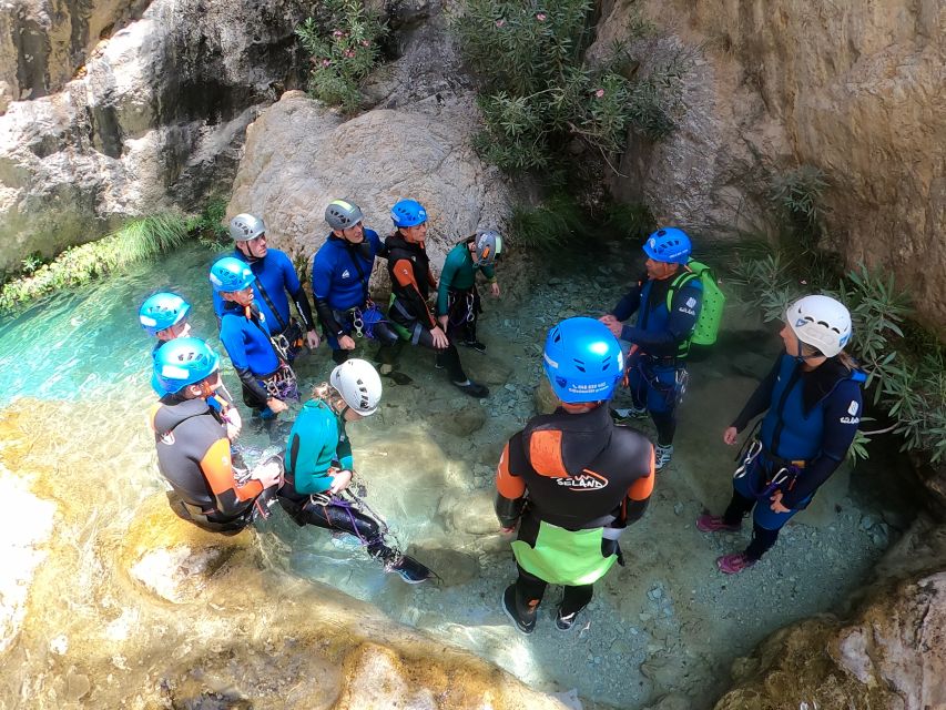 From Granada: Rio Verde Canyoning Tour with Lunch - Who This Canyoning Tour Suits Best in the Granada Area
