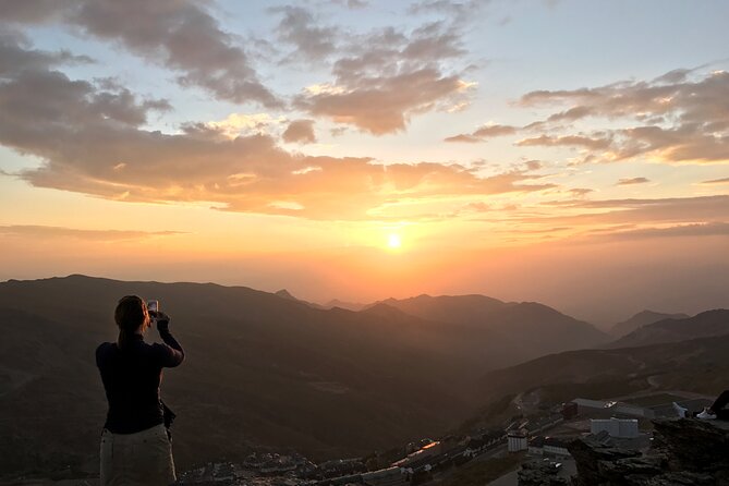 From Granada: Sierra Nevada Safari tour up to 2500 meters high - From Granada to the high peaks without the day-long grind
