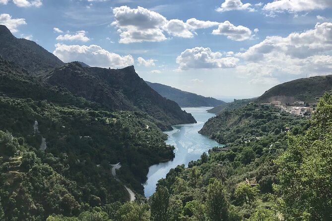 From Granada: Sierra Nevada Safari tour up to 2500 meters high - Should you book the Sierra Nevada Safari tour from Granada?