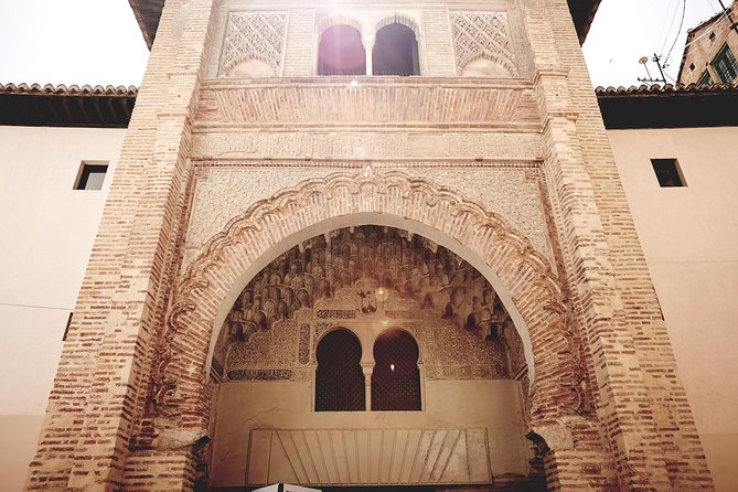 Golden Hour in Granada: Sunset Walking Tour with Play Granada - Mezquita Mayor de Granada and Plaza Larga: culture stops that reset your pace