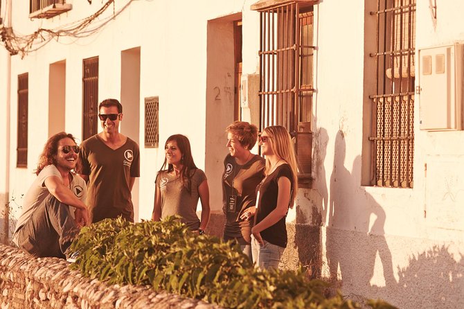 Golden Hour in Granada: Sunset Walking Tour with Play Granada - Sacromonte: the gypsy neighborhood feel, plus a longer look