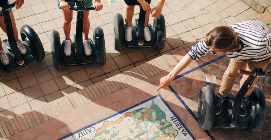 Granada: 1-Hour Panoramic Segway Tour - Plaza Nueva, Fuente del Toro, and the center-city rhythm