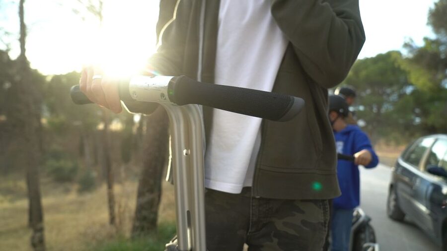 Granada: 1-Hour Panoramic Segway Tour - Moorish street stories, guided in a practical way