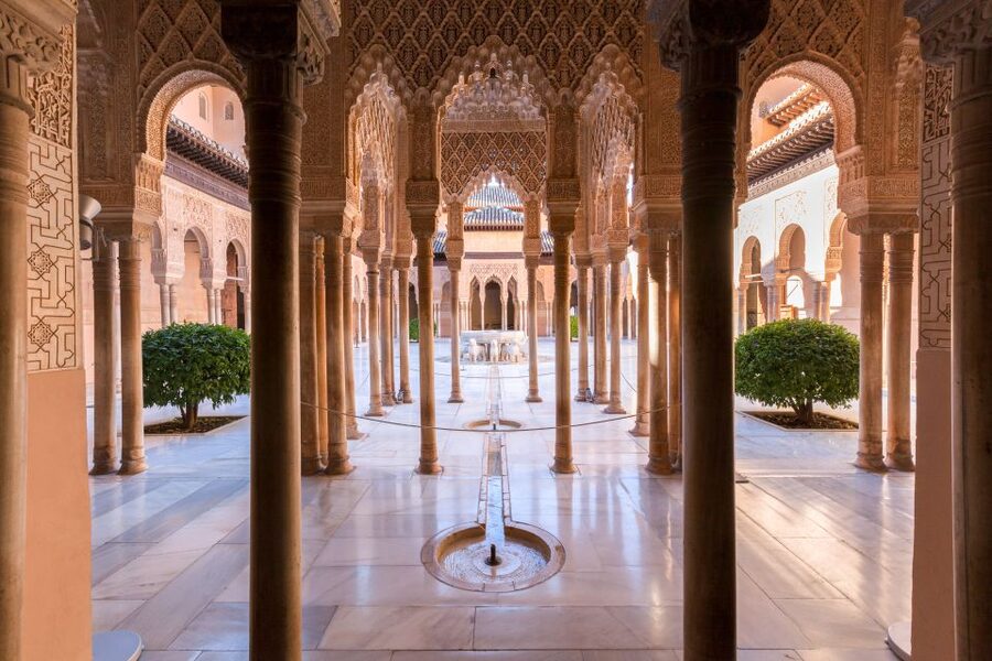 Granada: 3-Hour Alhambra and Generalife Gardens Guided Tour - Nasrid Palaces sequence: Mexuar, Comares, and Leones