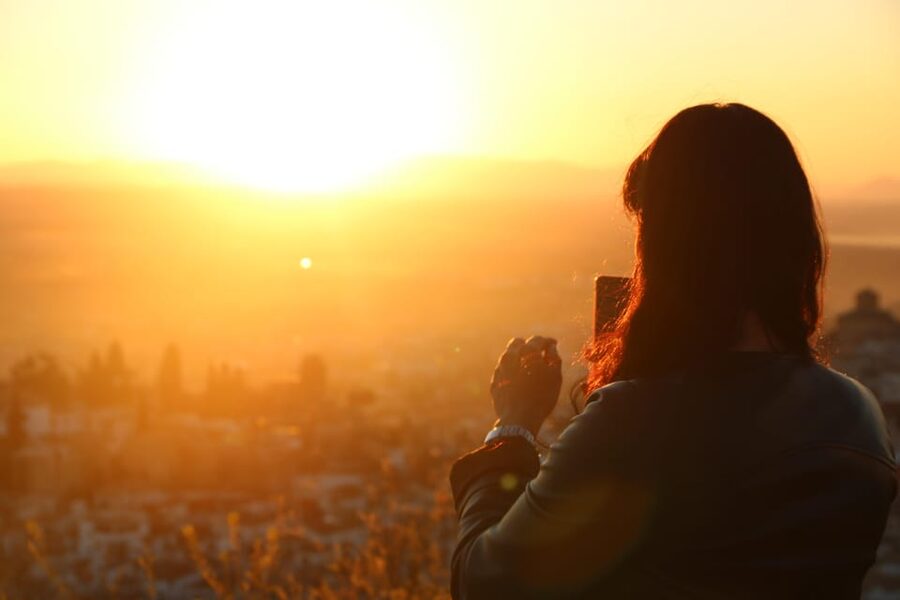 Granada: Albaicín and Sacromonte Guided Sunset Walking Tour - Should You Book It?