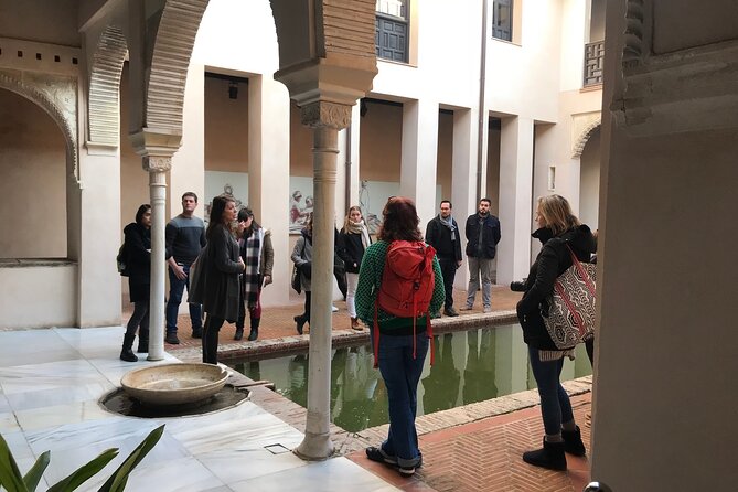 Granada: Albaicin Private tour - Pickup, meeting point, and ending in Albaicín