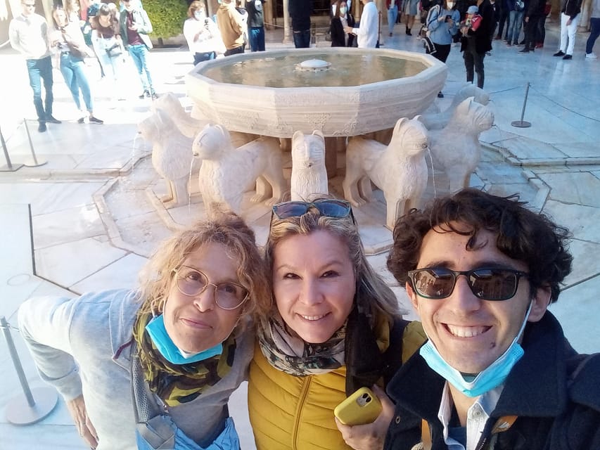 Granada: Alhambra, Alcazaba, and Nasrid Palaces Tour - Nasrid Palaces: sultan’s home, the ambassador room, and patios that stop time