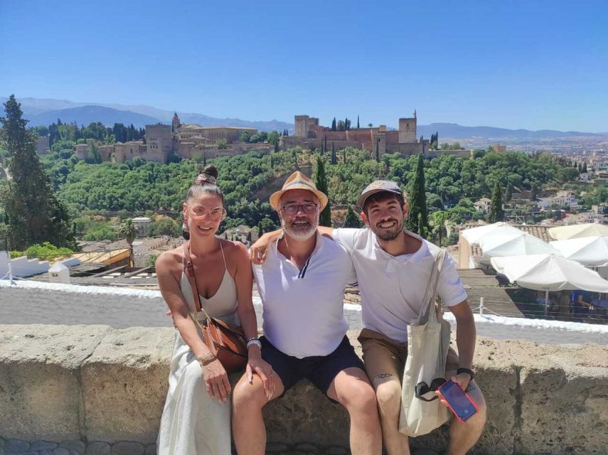 Granada: Alhambra and City Private Tour - Quick hits before you go
