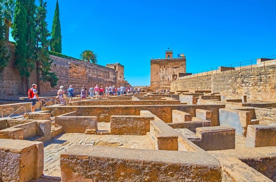 Granada: Alhambra and Nasrid Palaces Private Tour - Palace of Charles V: a quick contrast that changes how you see everything