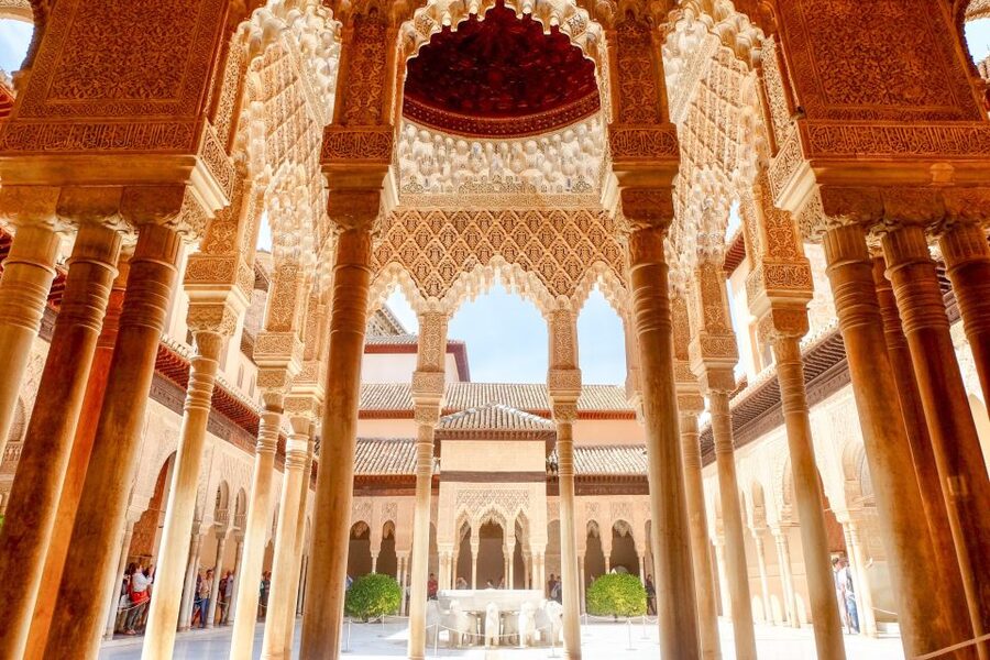 Granada: Alhambra and Nasrid Palaces Small Guided Tour - Nasrid Palaces Route: Mexuar, Comares, and the Palace of Leones Focus