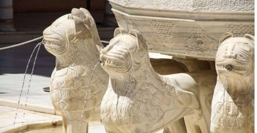 Granada: Alhambra and Nasrid Palaces Tour without Tickets - How this Alhambra tour works when you already have admission
