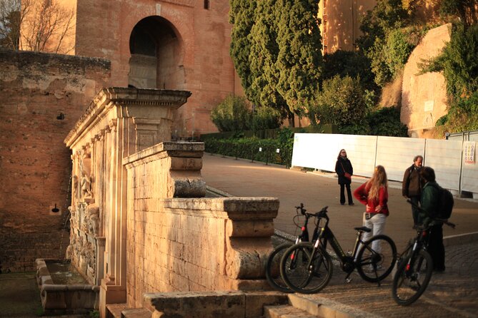 Granada: Alhambra and Sierra Nevada Sunset Views by E-Bike - Albaicín on a non-touristy viewpoint, with the neighborhood story